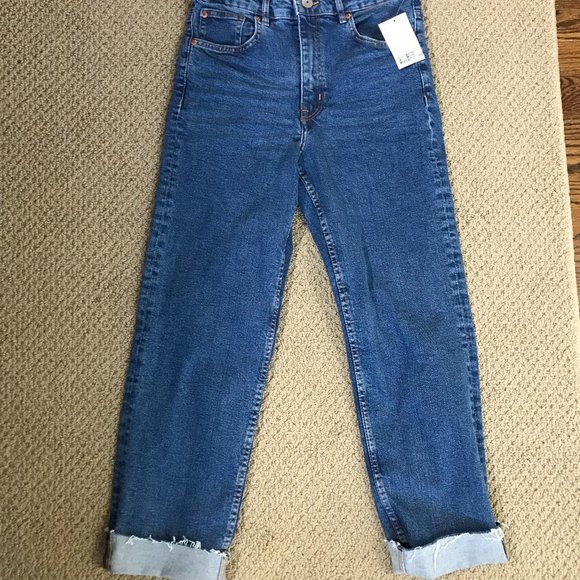NWT Women's straight, high waist crop jeans - size 8 - Picture 1 of 4